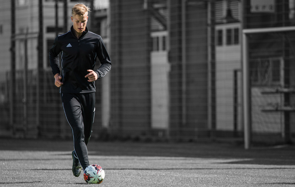 Zobrazit Adidas soupravy